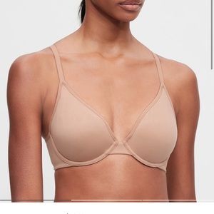 NWT in bag GAP Bare Natural Double-Knit Plunge Bra 36B Beige